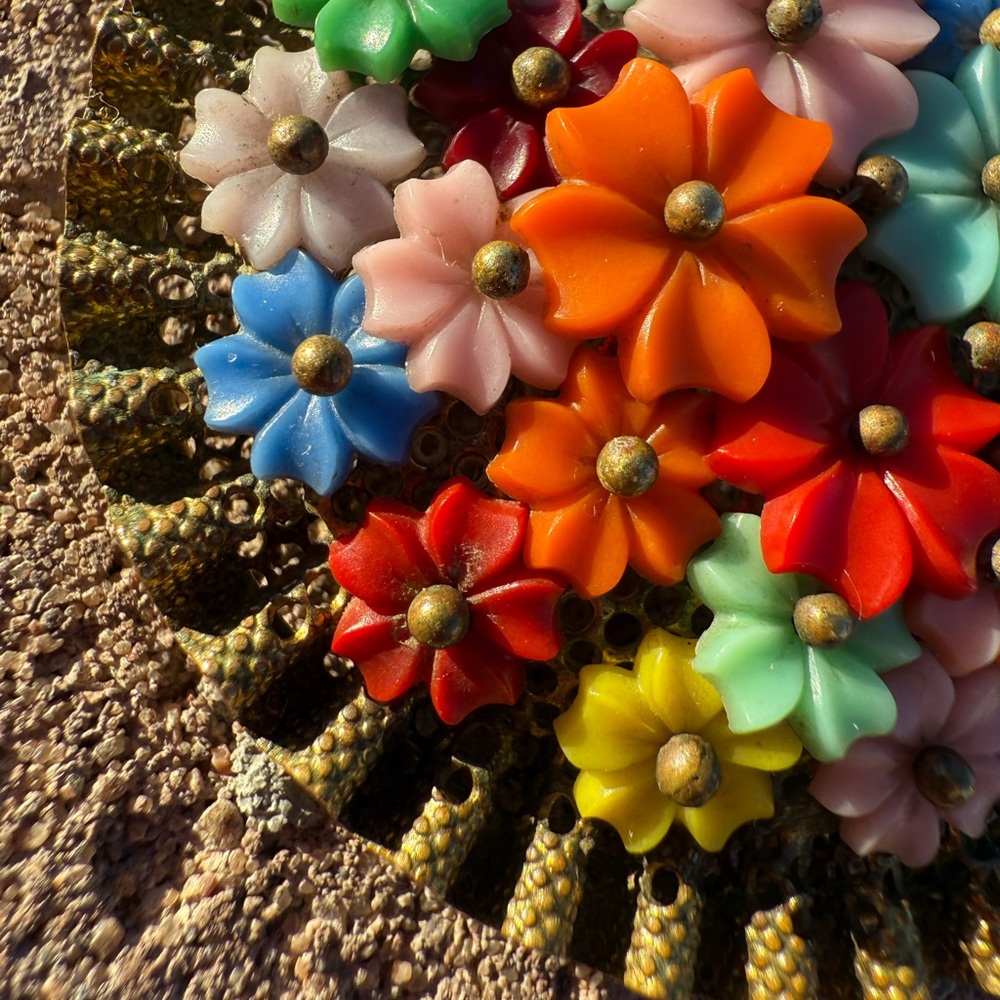 Vintage Miriam Haskell Multicolor Floral Cluster Brooch – Signed Filigree Dome - Picture 2 of 7